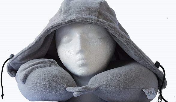 Hooded Travel Pillow Feature