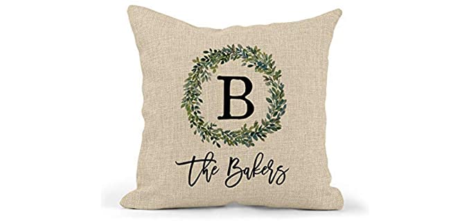 Custom Monogram Wreath Pillow | Wedding Gift | Personalized Throw Pillow | Housewarming Gift | Bridal Shower Gift | Personalized Pillow | Engagement Present | Gift For Her | Farmhouse Decor