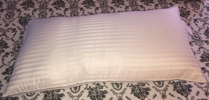 Using the breathable copper-infused pillow from Basic Beyond