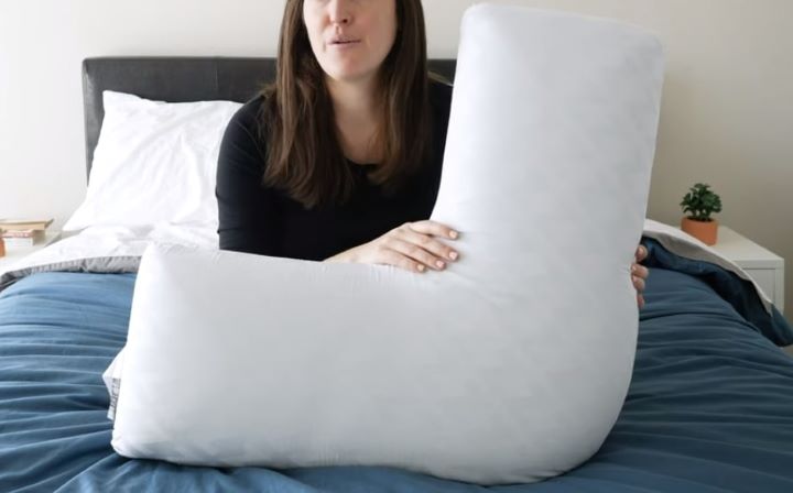 Reviewing the quality of the girlfriend body pillow